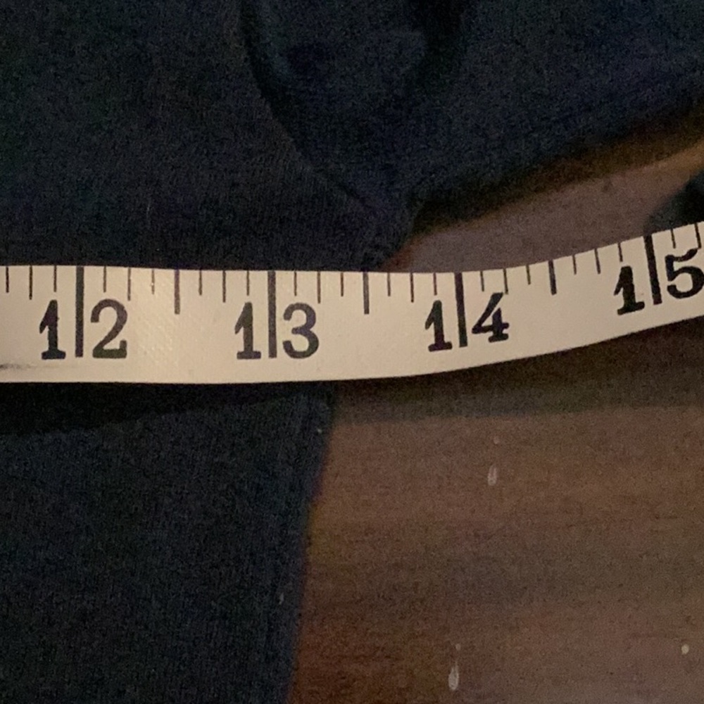 Old Navy Deep V-Neck Navy Long Sleeve Top - Picture 5 of 6